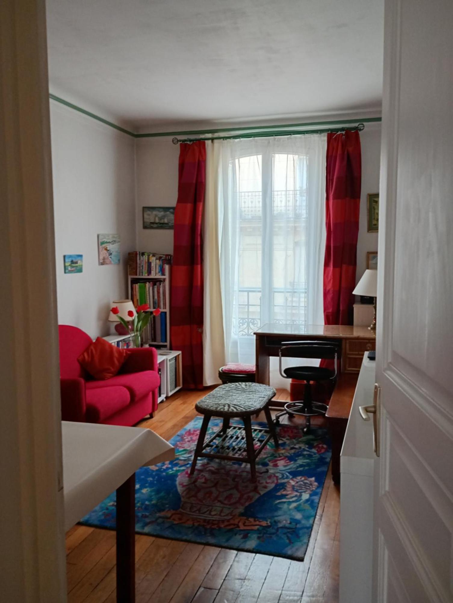 Apartment La Maison Rouge Paris